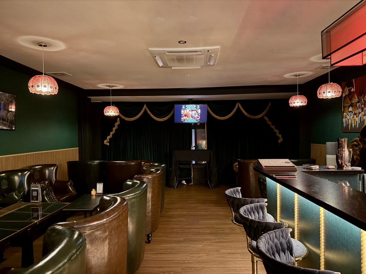 Level 3: Private Bar & Restaurant